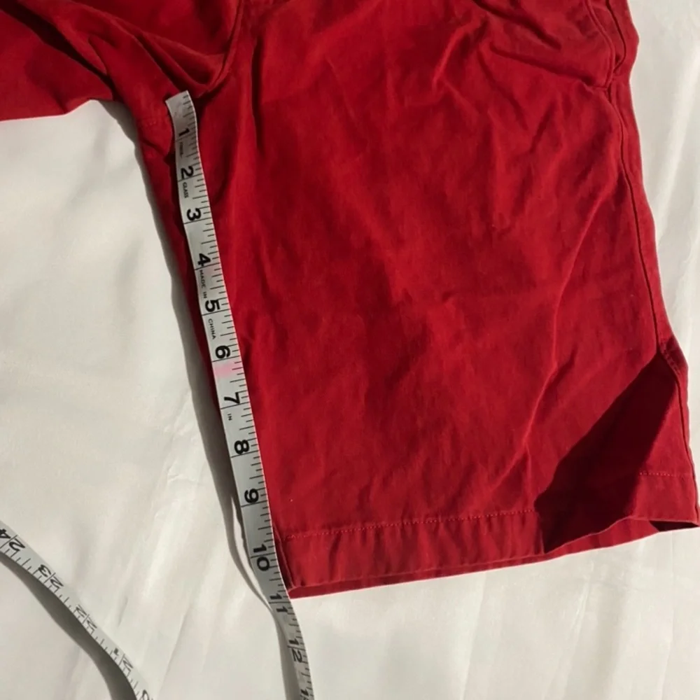 Banana Republic Basic Khaki Red Shorts